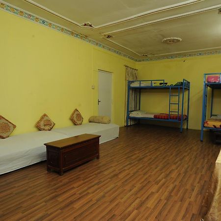 Hotel Himalaya Yoga 카트만두 외부 사진