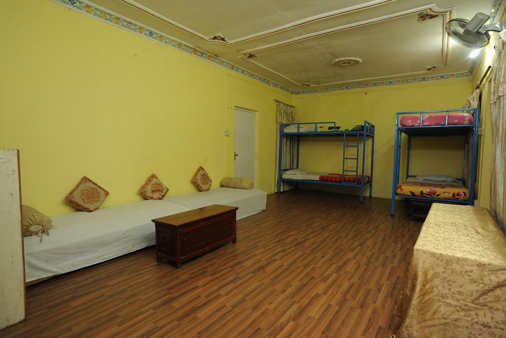 Hotel Himalaya Yoga 카트만두 외부 사진