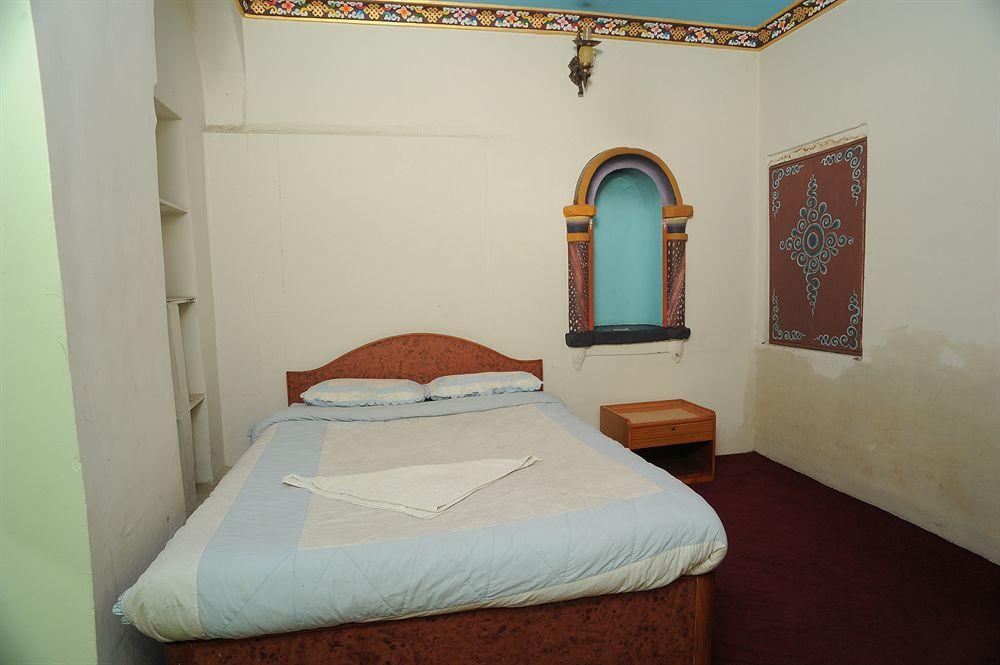 Hotel Himalaya Yoga 카트만두 외부 사진